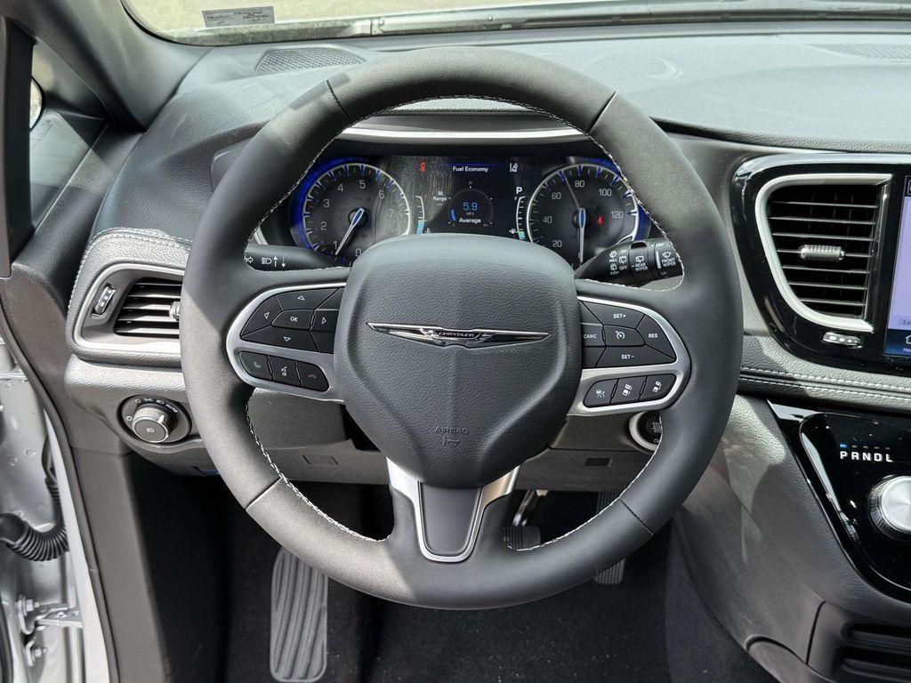 new 2026 Chrysler Pacifica car, priced at $42,432