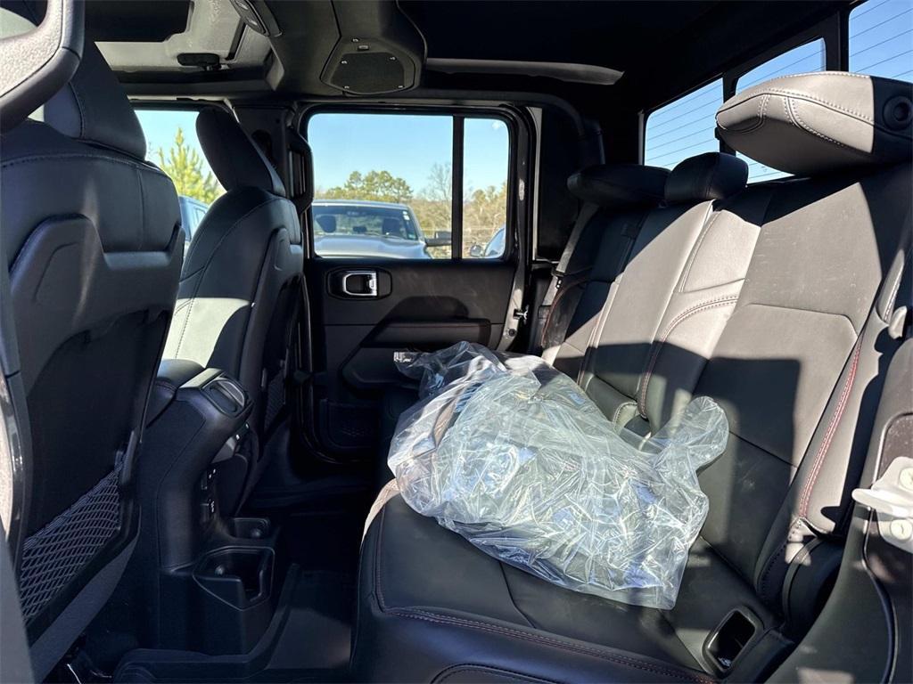 new 2026 Jeep Gladiator car, priced at $57,091