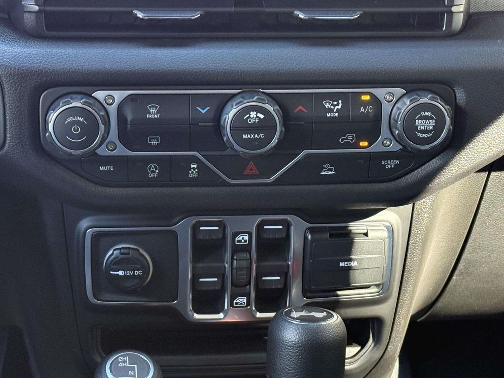 new 2026 Jeep Wrangler car, priced at $40,523