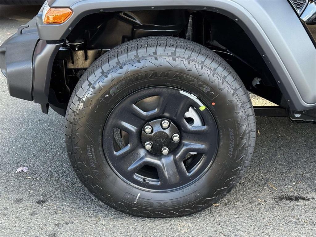 new 2026 Jeep Wrangler car, priced at $39,523