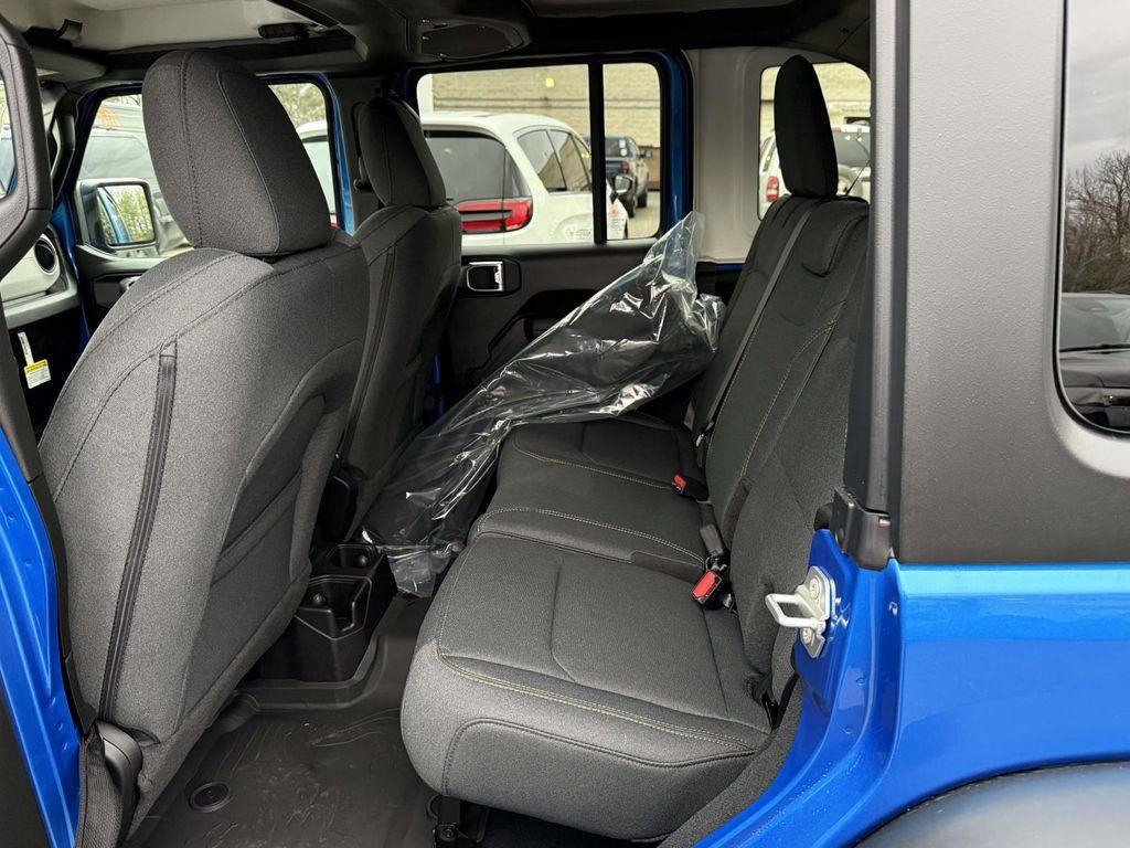 new 2026 Jeep Wrangler car, priced at $48,718