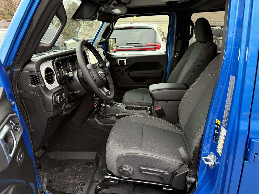 new 2026 Jeep Wrangler car, priced at $48,718