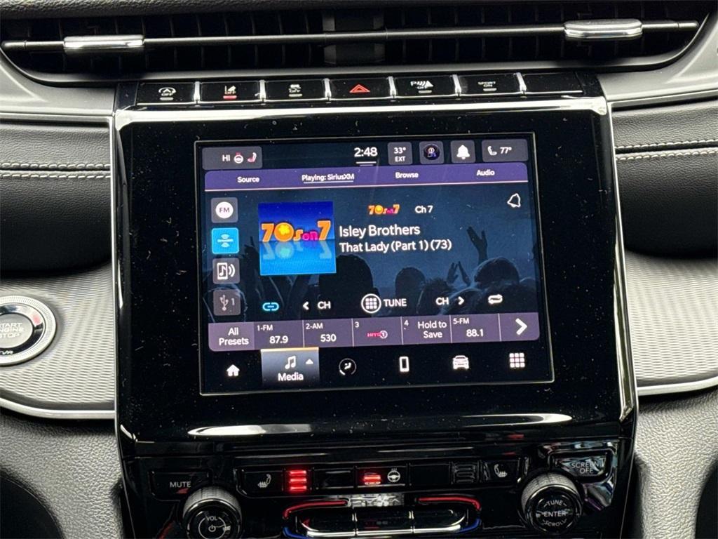 new 2025 Jeep Grand Cherokee car, priced at $40,101