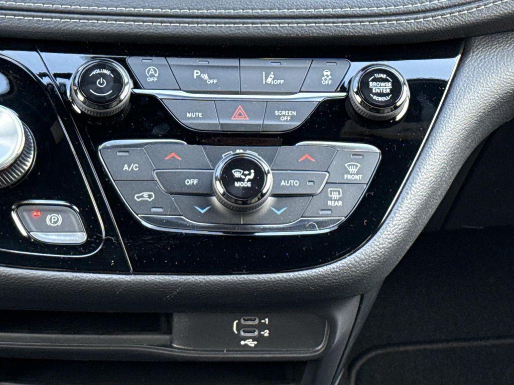 new 2026 Chrysler Pacifica car, priced at $37,441