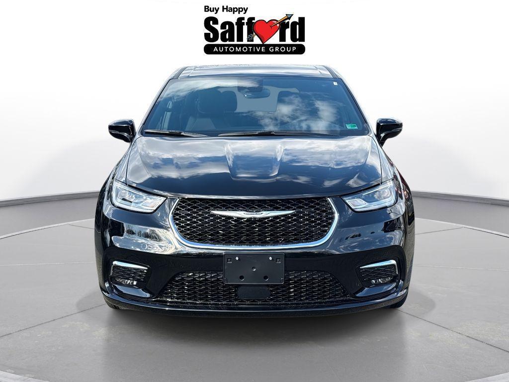 new 2026 Chrysler Pacifica car, priced at $37,441