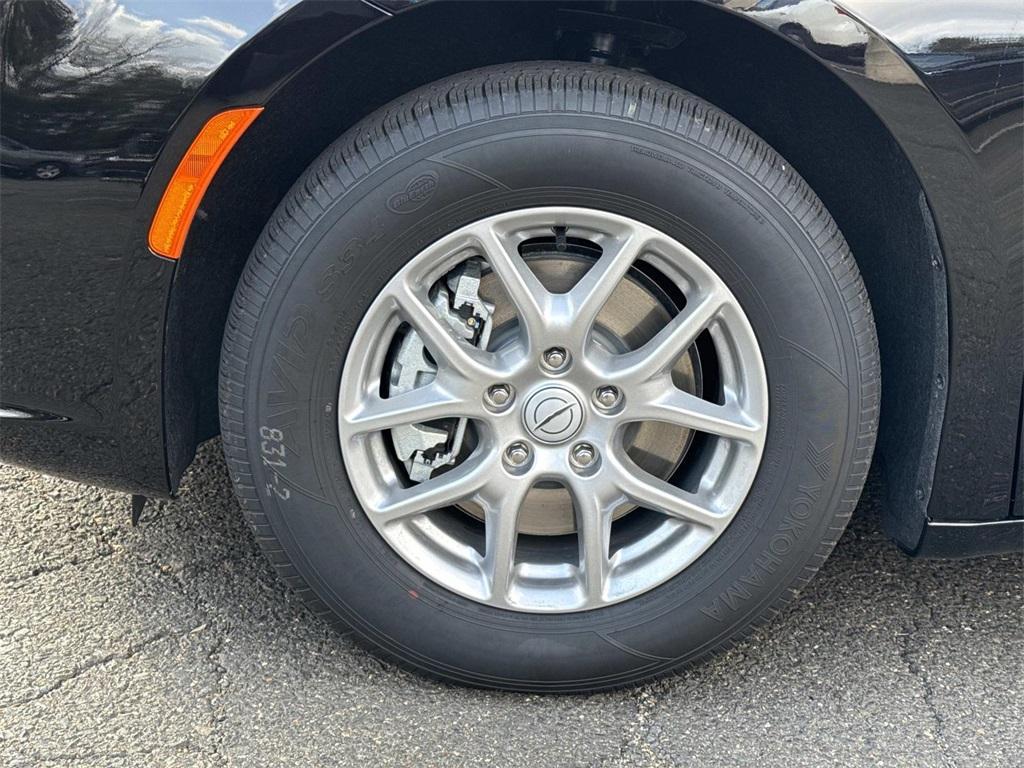 new 2026 Chrysler Pacifica car, priced at $37,941