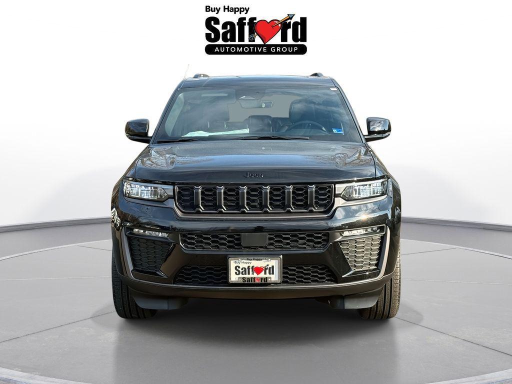 new 2026 Jeep Grand Cherokee car, priced at $44,181