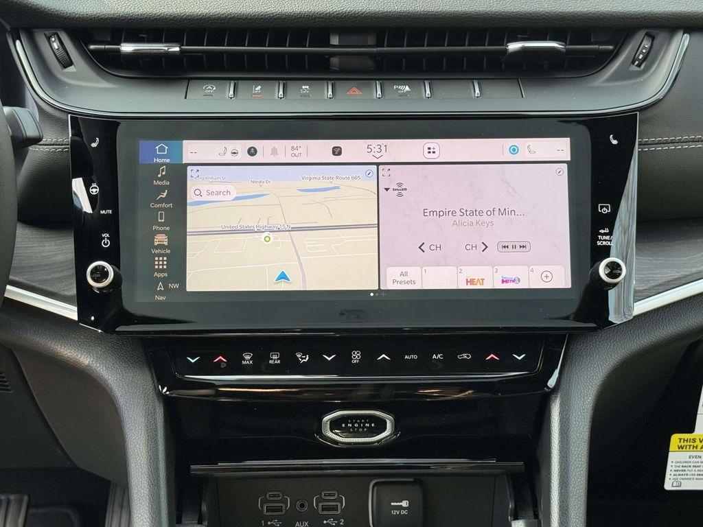 new 2026 Jeep Grand Cherokee car, priced at $44,181