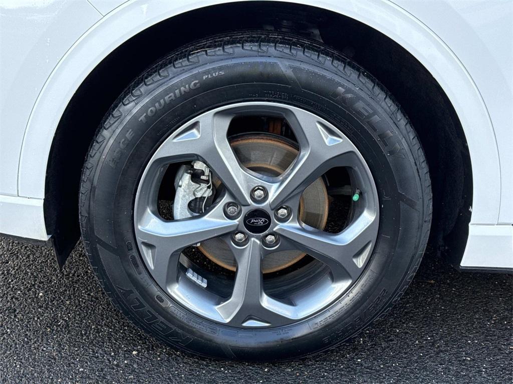 used 2023 Ford Escape car, priced at $23,934