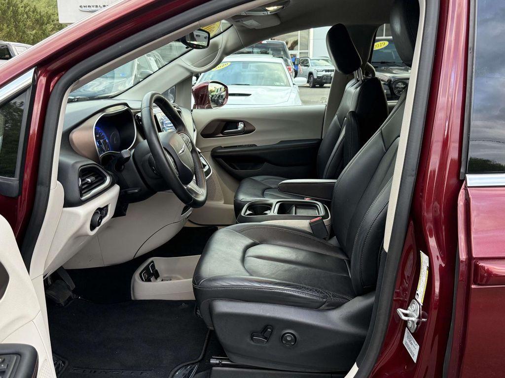used 2017 Chrysler Pacifica car, priced at $14,272