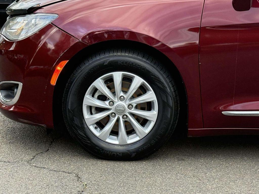 used 2017 Chrysler Pacifica car, priced at $14,272