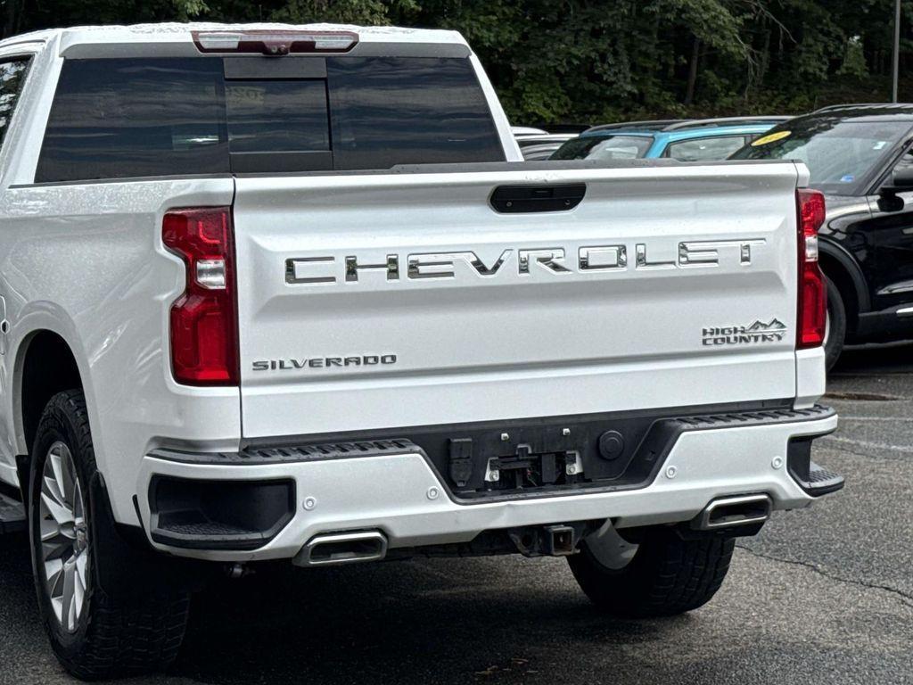 used 2020 Chevrolet Silverado 1500 car, priced at $30,000