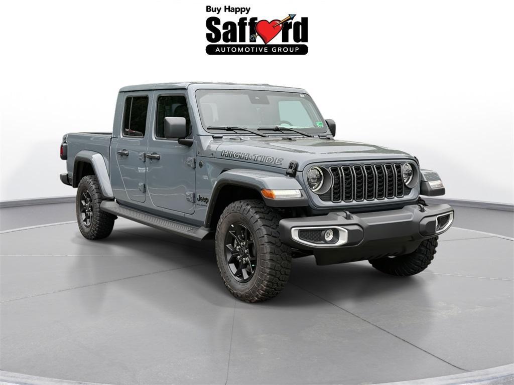 new 2025 Jeep Gladiator car, priced at $41,064