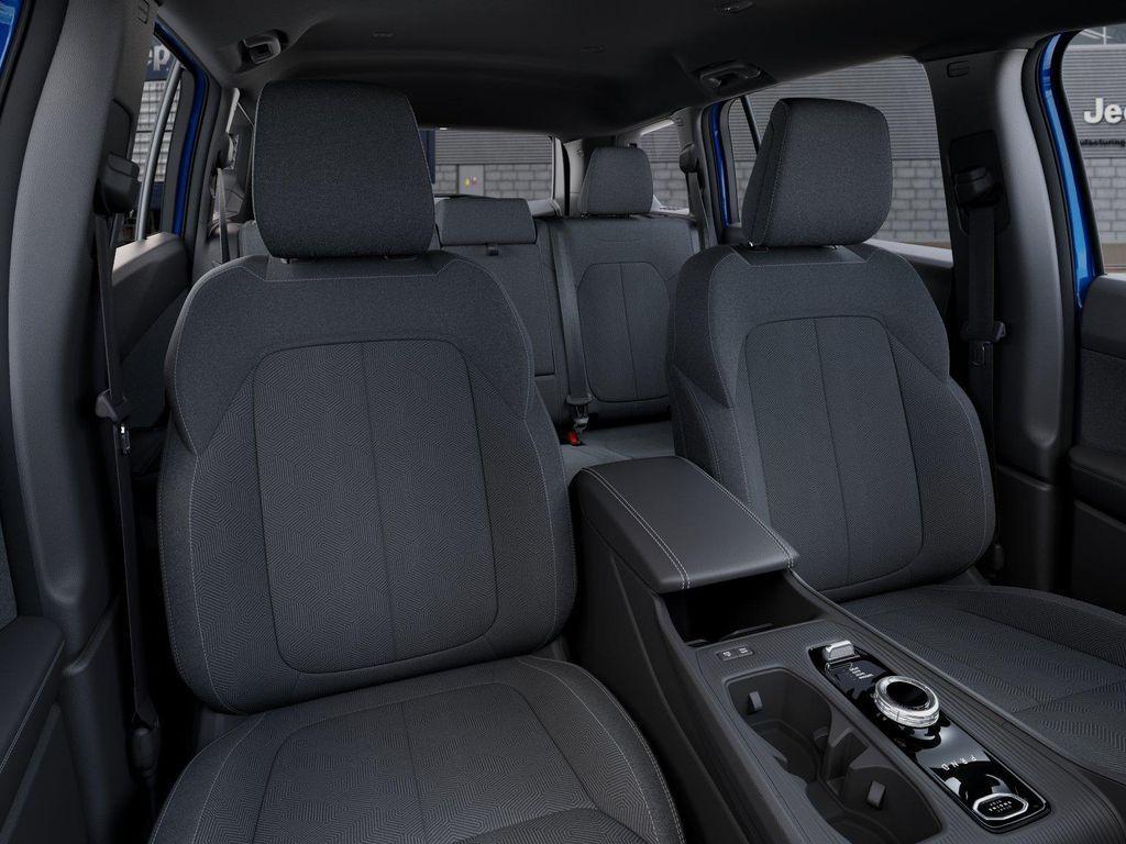 new 2026 Jeep Cherokee car, priced at $36,985