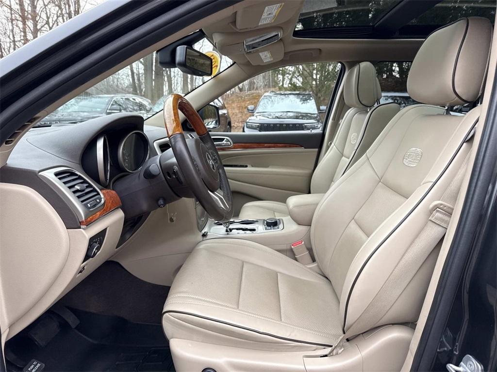 used 2011 Jeep Grand Cherokee car, priced at $12,445