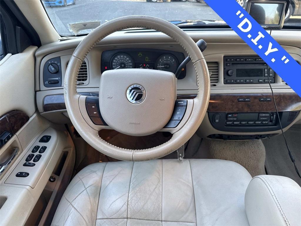used 2006 Mercury Grand Marquis car, priced at $4,479