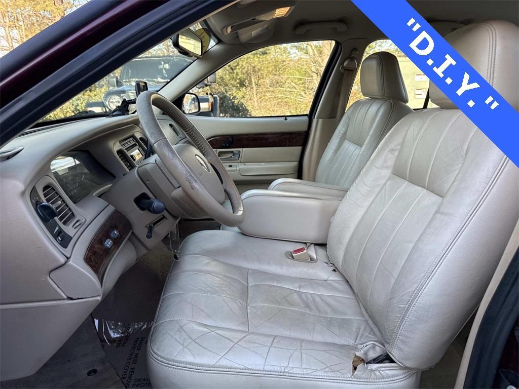 used 2006 Mercury Grand Marquis car, priced at $4,479