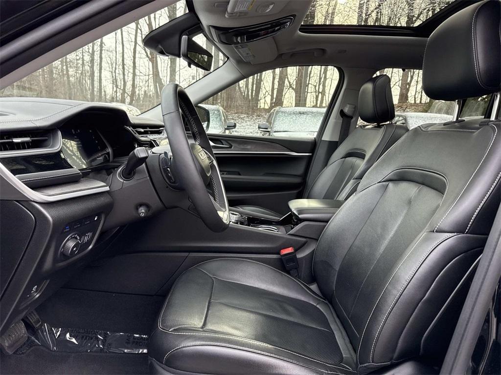 used 2023 Jeep Grand Cherokee 4xe car, priced at $28,983