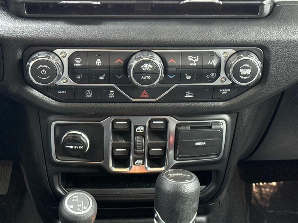 new 2026 Jeep Gladiator car, priced at $45,115