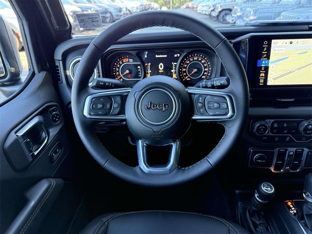 new 2025 Jeep Wrangler car, priced at $48,432