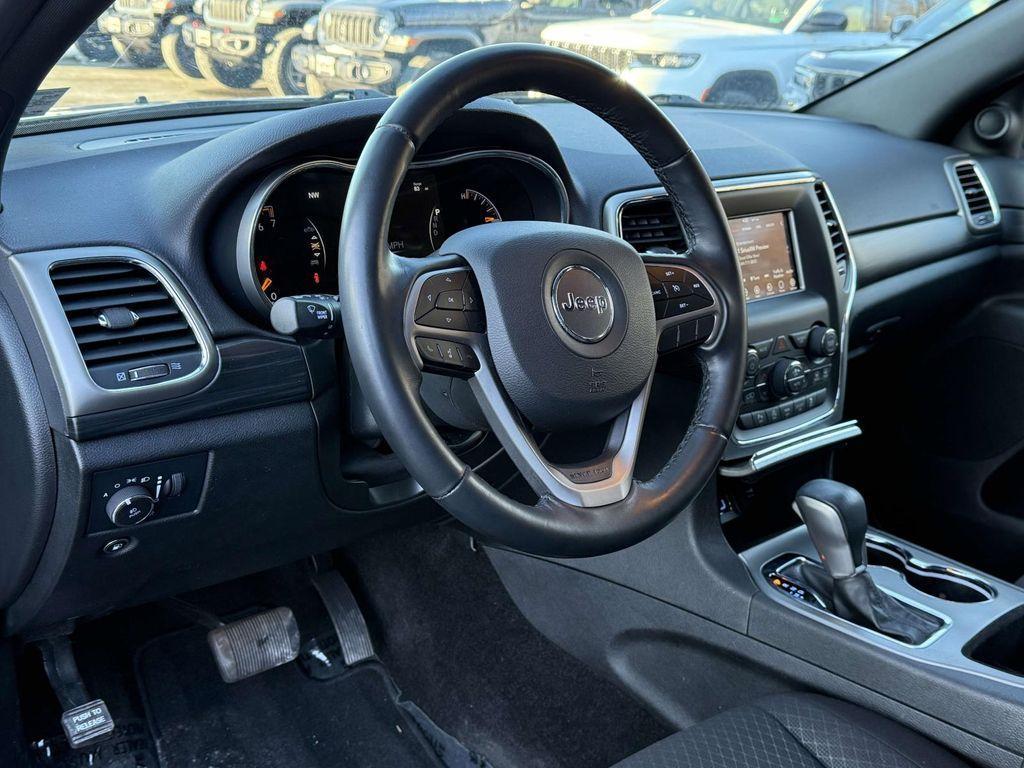 used 2021 Jeep Grand Cherokee car, priced at $20,000