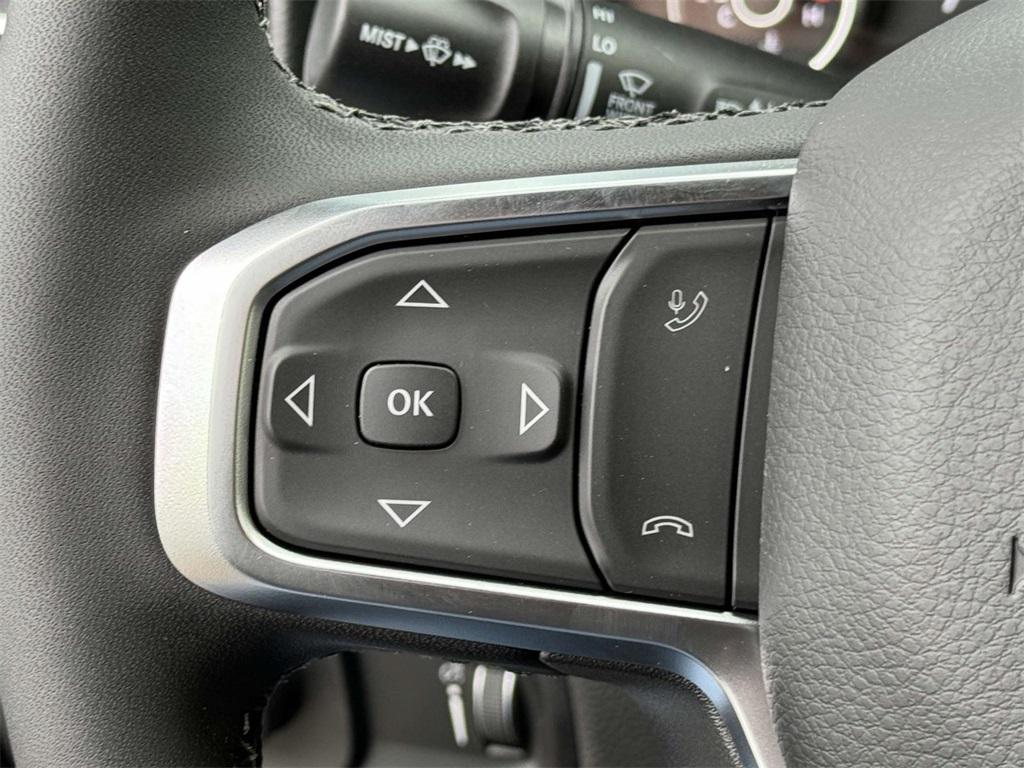 new 2025 Ram 1500 car, priced at $44,092