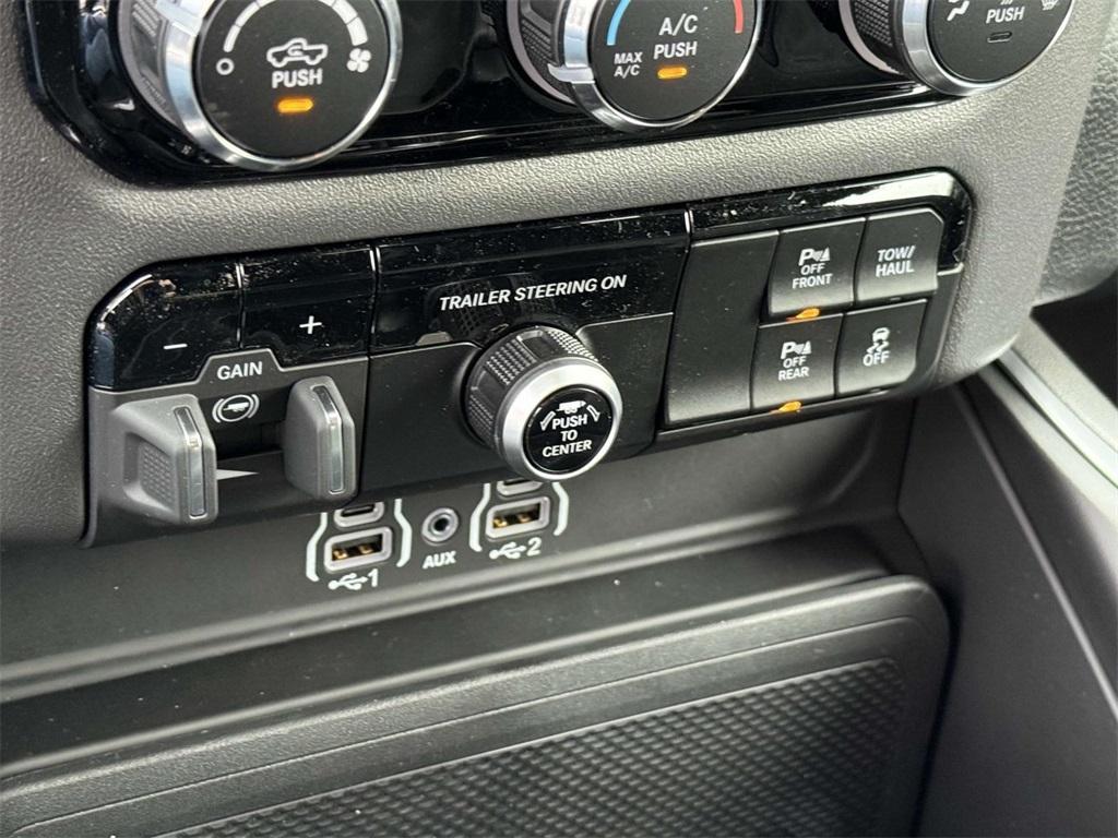 new 2025 Ram 1500 car, priced at $44,092