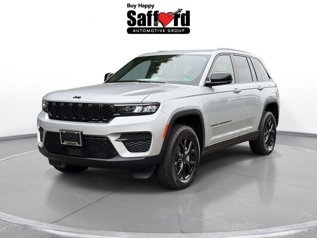 new 2025 Jeep Grand Cherokee car, priced at $37,955