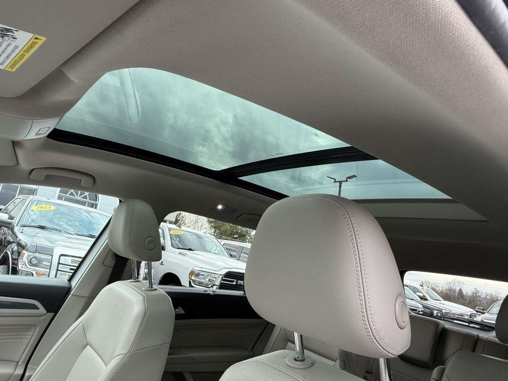 used 2021 Volkswagen Atlas car, priced at $21,500