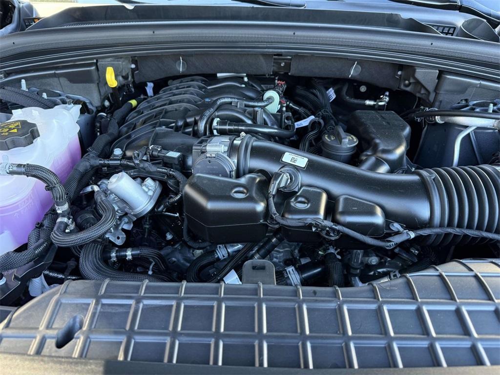 new 2025 Jeep Grand Cherokee car, priced at $39,205