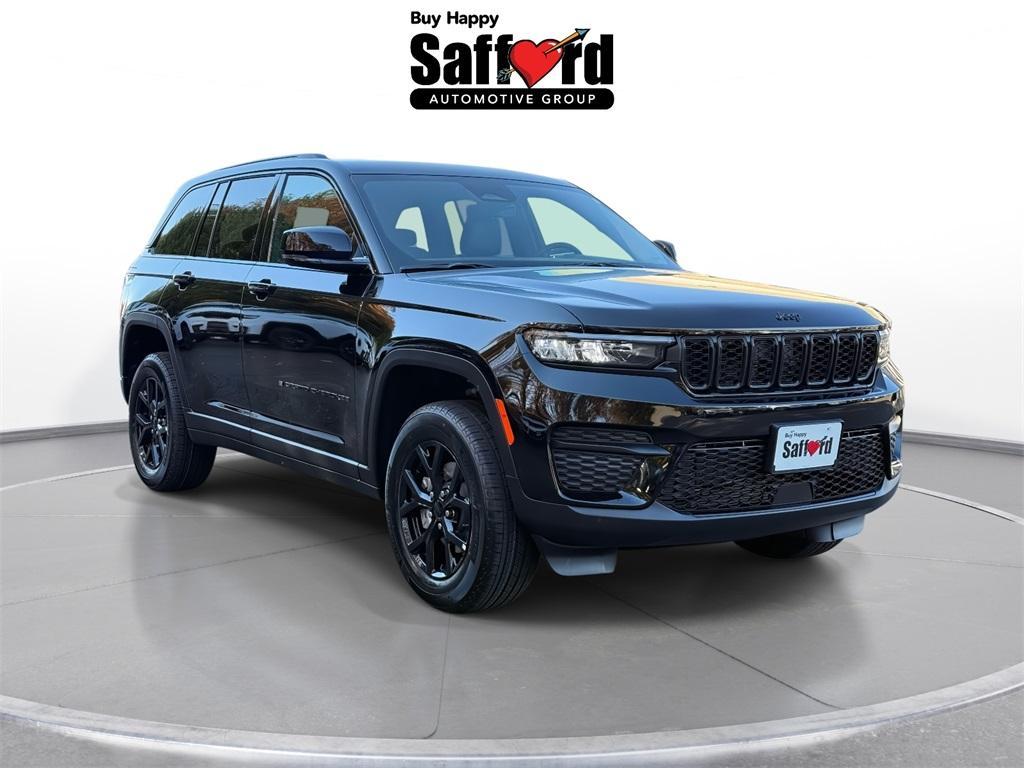 new 2025 Jeep Grand Cherokee car, priced at $39,205
