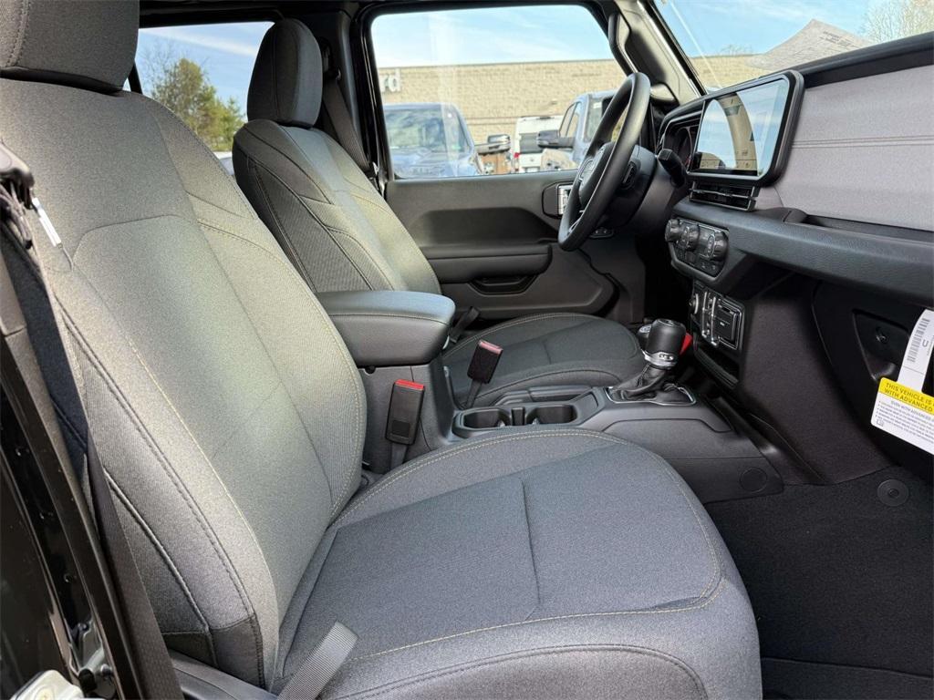 new 2026 Jeep Wrangler car, priced at $39,370