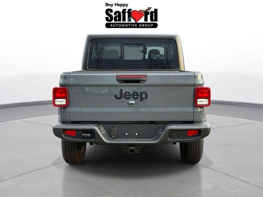 new 2026 Jeep Gladiator car, priced at $42,159