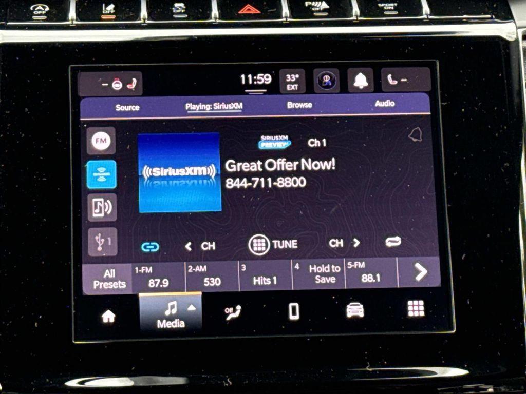 new 2025 Jeep Grand Cherokee car, priced at $38,205