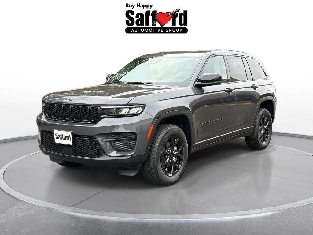 new 2025 Jeep Grand Cherokee car, priced at $38,205