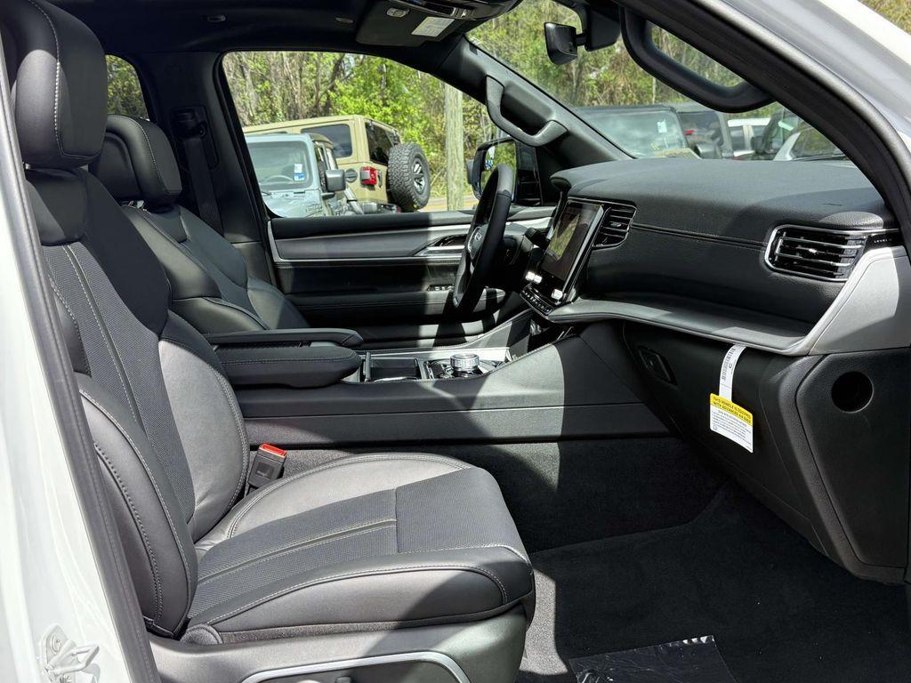 new 2026 Jeep Grand Wagoneer car, priced at $68,437