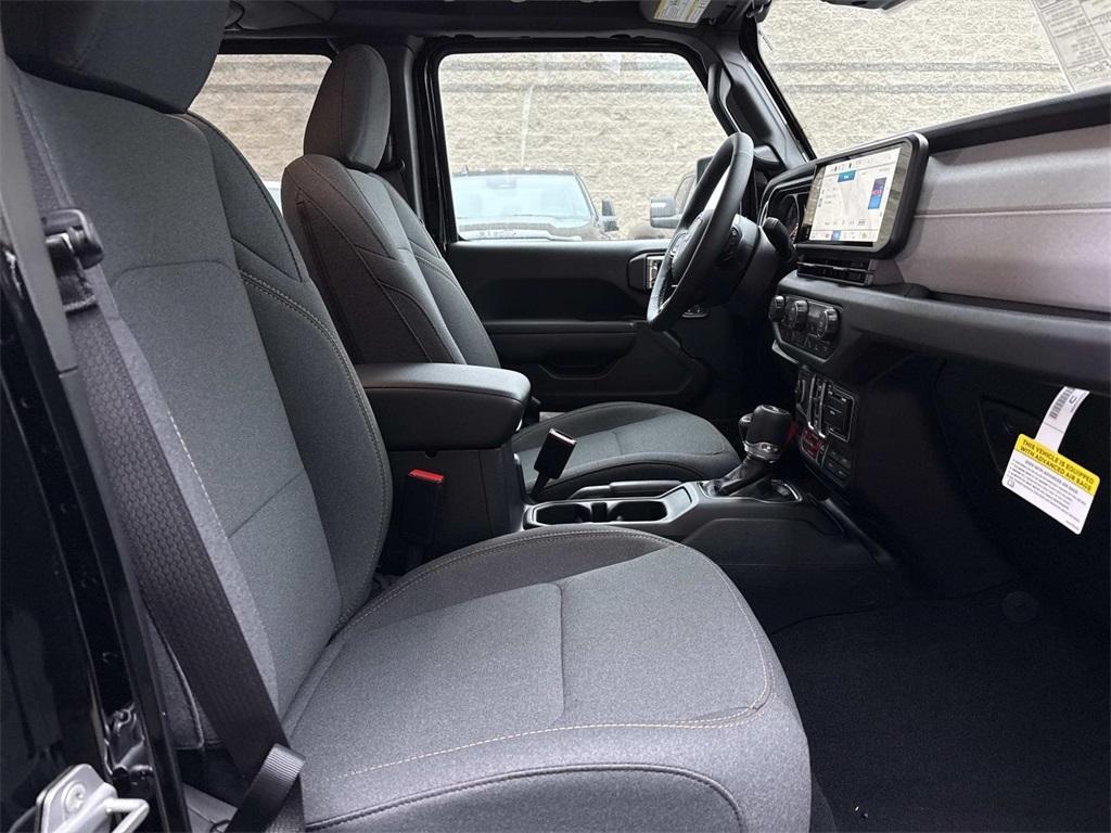 new 2026 Jeep Wrangler car, priced at $52,386