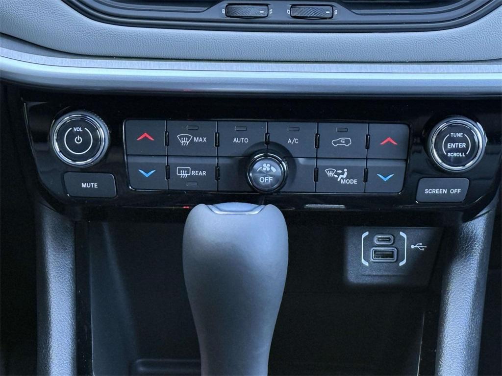 new 2026 Jeep Compass car, priced at $30,420