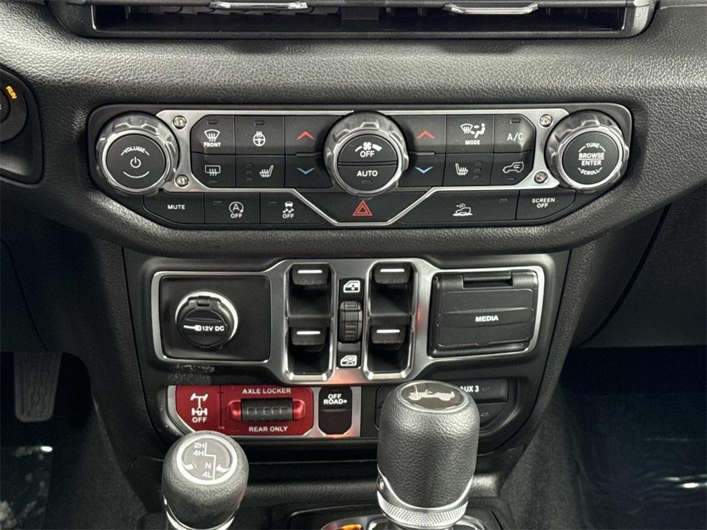 new 2026 Jeep Wrangler car, priced at $47,817