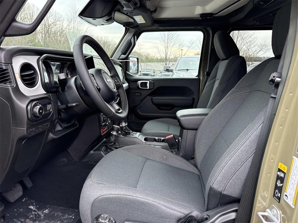 new 2026 Jeep Wrangler car, priced at $47,817