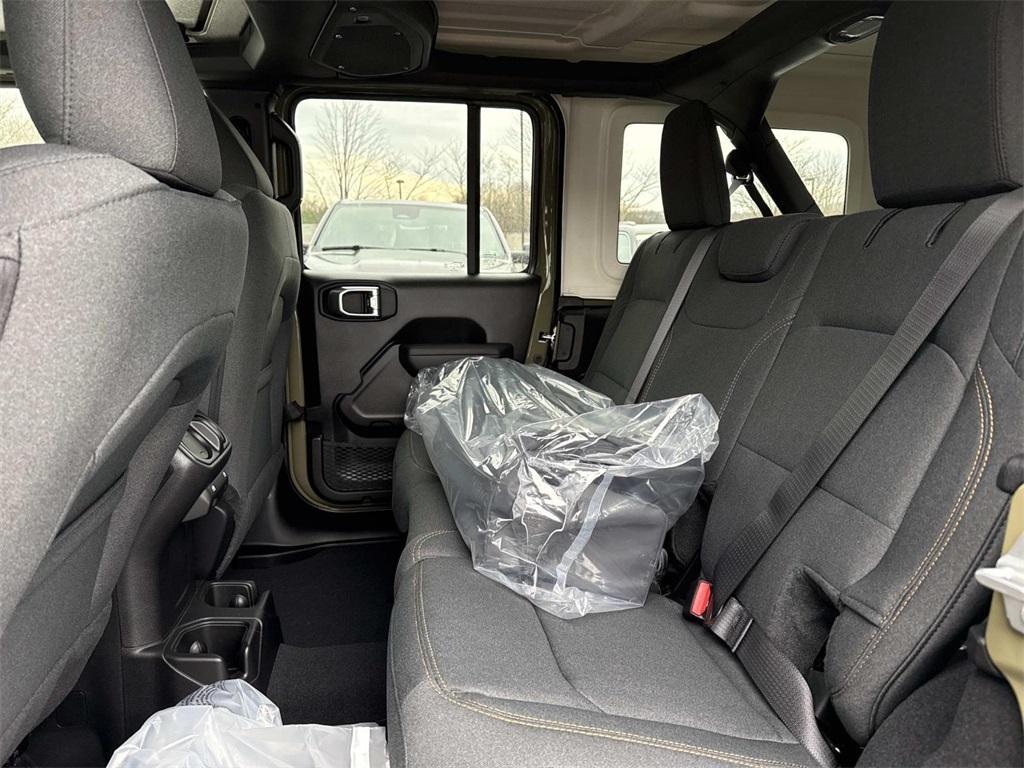 new 2026 Jeep Wrangler car, priced at $47,817