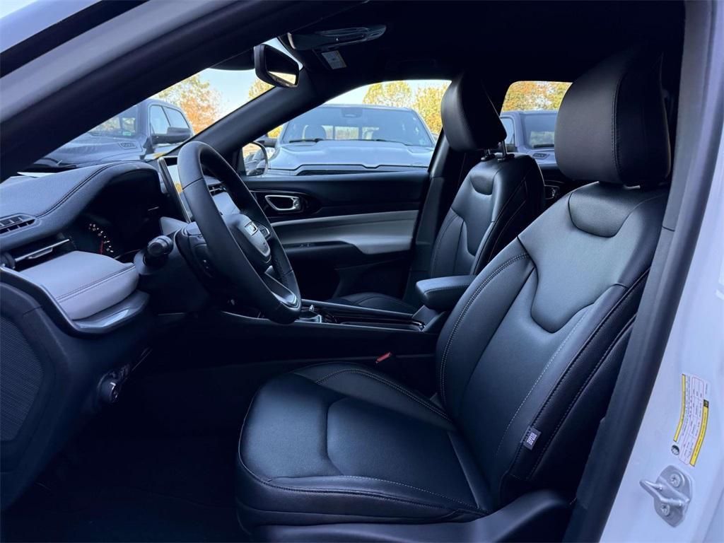 new 2026 Jeep Compass car, priced at $29,872