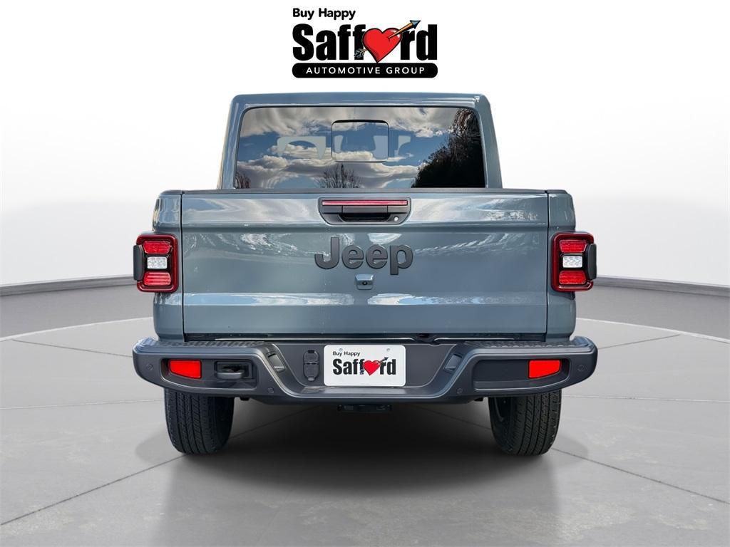 new 2026 Jeep Gladiator car, priced at $45,810