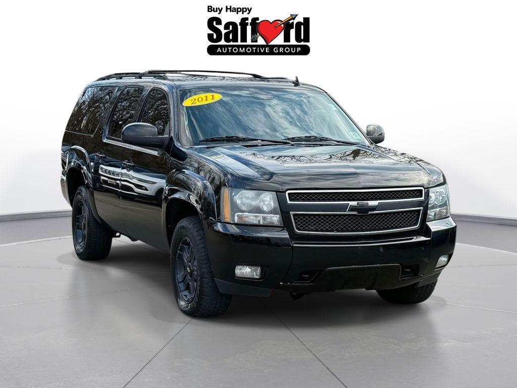 used 2011 Chevrolet Suburban car, priced at $5,000