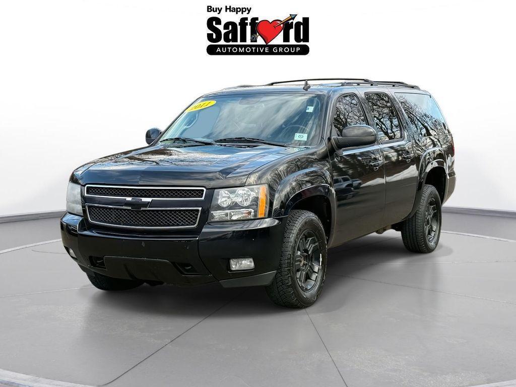 used 2011 Chevrolet Suburban car, priced at $5,000