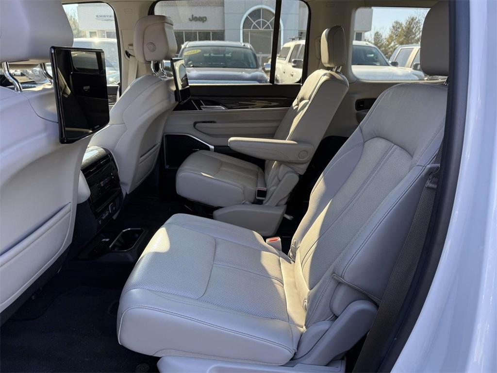 used 2022 Jeep Wagoneer car, priced at $42,265