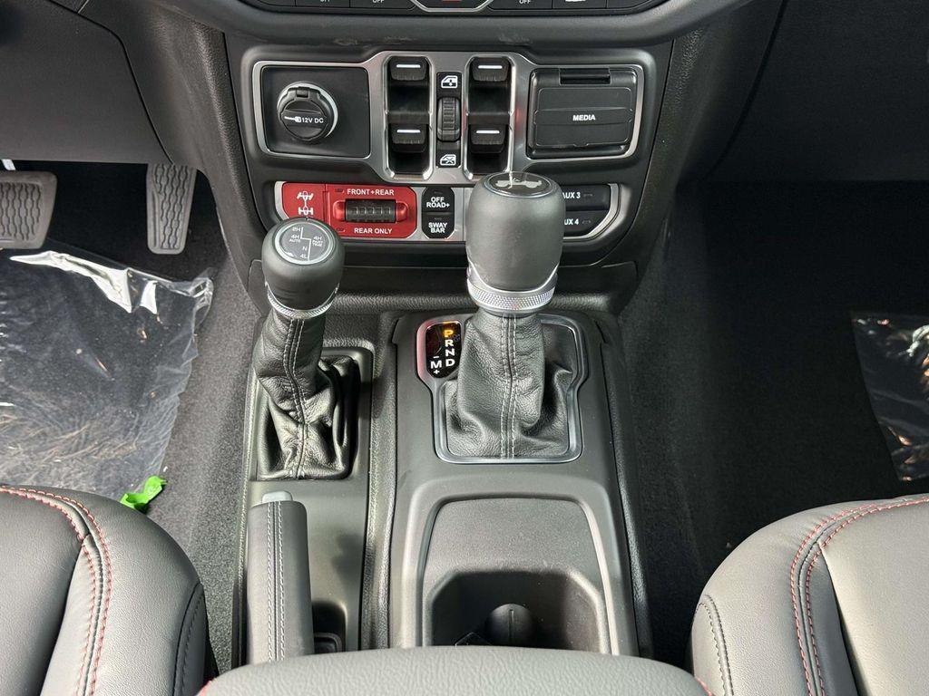 new 2026 Jeep Wrangler car, priced at $62,373