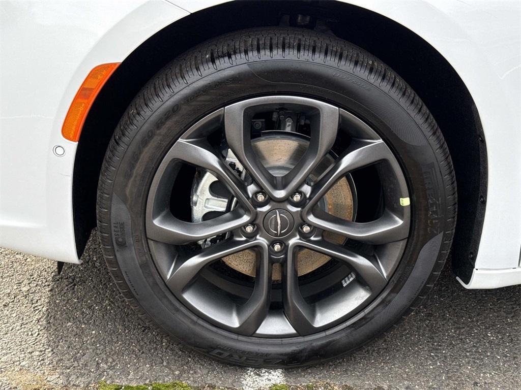 new 2026 Chrysler Pacifica car, priced at $39,607