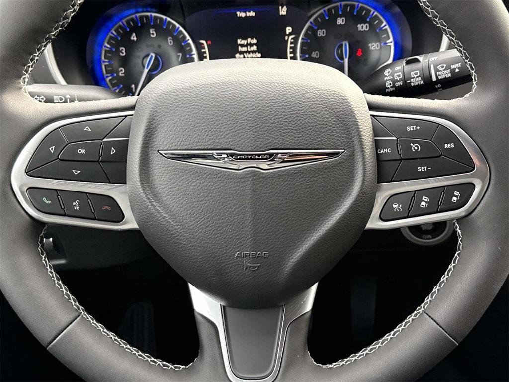 new 2026 Chrysler Pacifica car, priced at $39,607