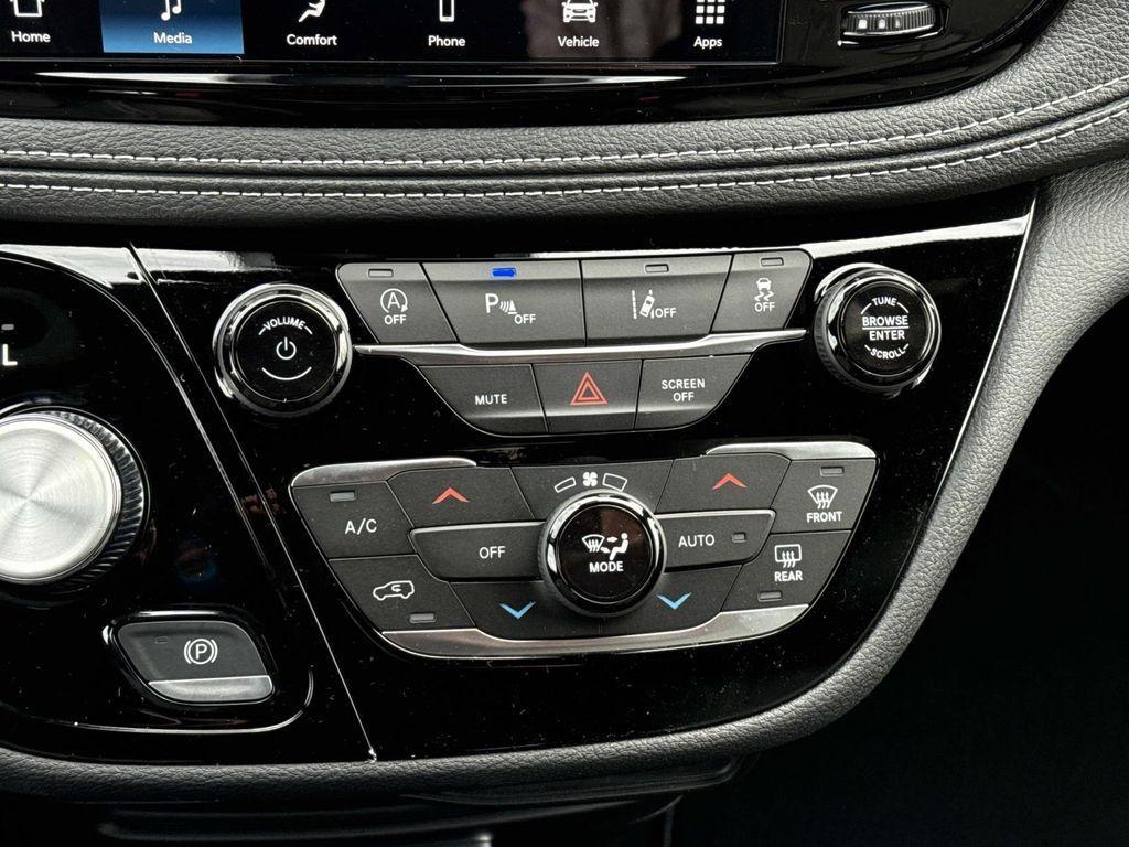 new 2026 Chrysler Pacifica car, priced at $40,607